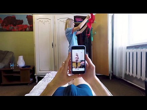 ❤️ Ni-cum ni Stepsister ang kanyang kapatid bago umuwi si nanay ❤️ super porn sa amin